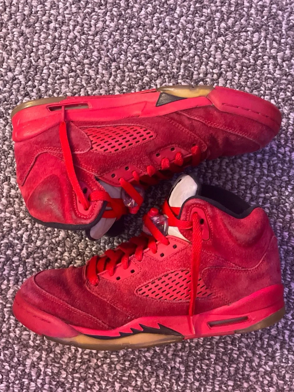 JORDAN 5 RED SUEDE